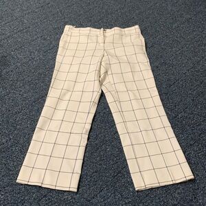 Amanda & Chelsea cropped dress pant